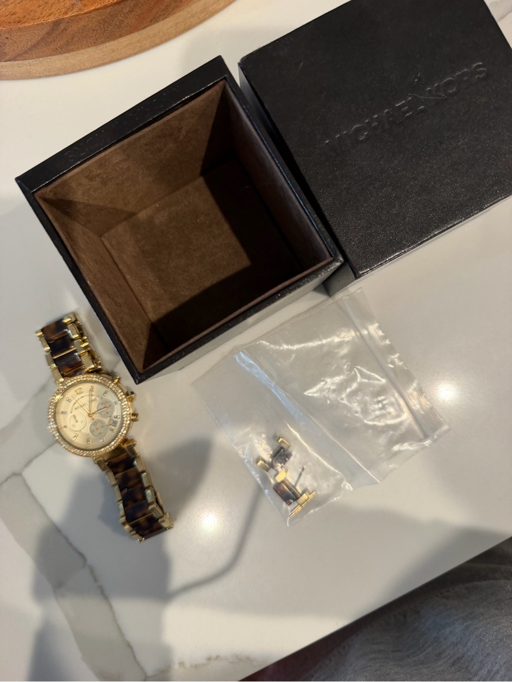 Michael Kors Gold-Tone Chronograph Watch with Tortoiseshell. Box and extra links